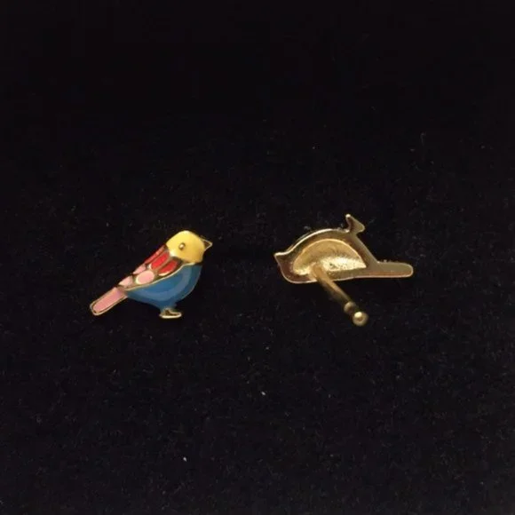 Anthro Cute Bird Stud Earrings - Picture 4 of 5